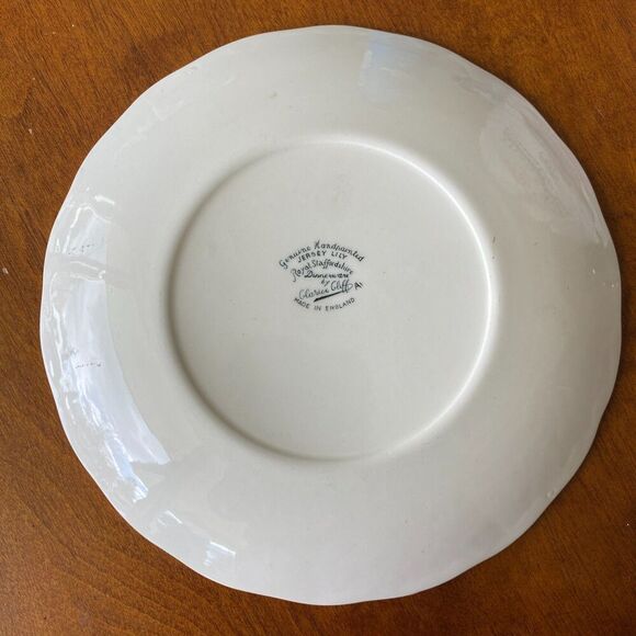 Royal Staffordshire Dinnerware by Clarice Cliff Jersey Lily Round Dinner Plate - Picture 2 of 7